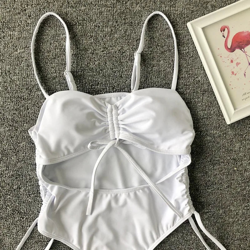 TUNICut-Maillot de bain 1 pièce string, coupe haute